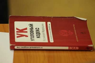 Мужчина избежал наказания за секс со школьницей благодаря свадьбе