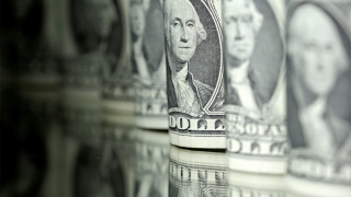 Нефтяной шок обошелся России в 965 долларов на человека
