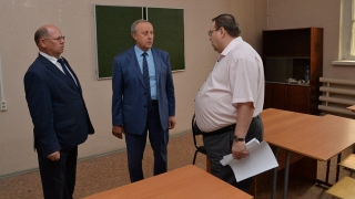 Валерий Радаев предложил открыть кадетскую школу Росгвардии