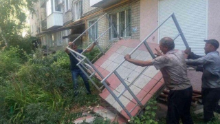 УФССП: саратовец лишился самовольно пристроенного крыльца