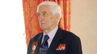 Саратовский 92-летний пловец выиграл два "золота" чемпионата мира