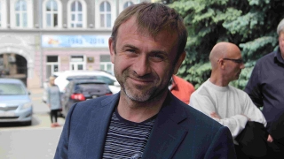 Сергей Кузнецов отмечает день рождения