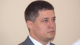 Кандидат на пост главы Октябрьского суда переедет жить к маме