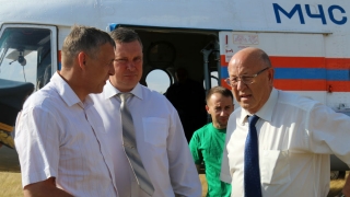 Александр Буренин и Игорь Качев облетели пожароопасные территории
