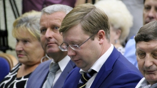 Вячеслав Володин напомнил Денису Фадееву о вреде демагогии