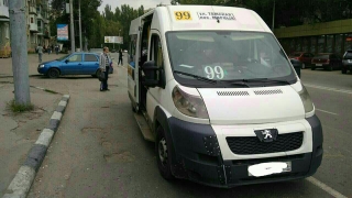 Пожилая пассажирка маршрутки оказалась в больнице