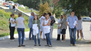 Поступают анонимные сообщения о "бомбах" в колледжах Саратова