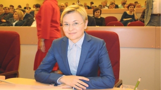 Избраны главы комитетов облдумы, членом СФ вновь стала Людмила Бокова
