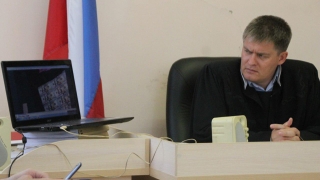 Дело экс-прокурора Чечина. На видео свидетель готовится к передаче взятки