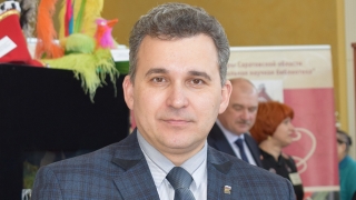 Ренат Мухамедьяров: "Я перешел в одну крупную саратовскую компанию"