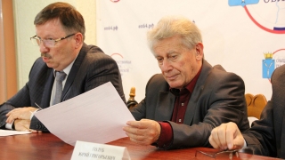 Глава ОП предложил научить саратовских школьников чистить зубы