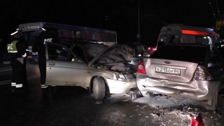 ГИБДД обнародовала подробности крупной аварии на "Стрелке"