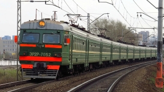 Получивший удар током на крыше поезда ребенок скончался