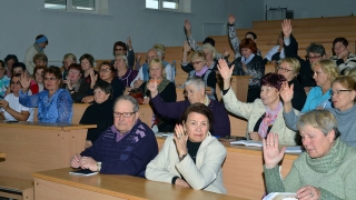 Пенсионеры Саратова обсудили безопасность электронных финансовых технологий