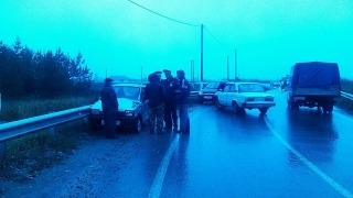 Водитель "Оки" попал в больницу после ДТП на Кумысной поляне