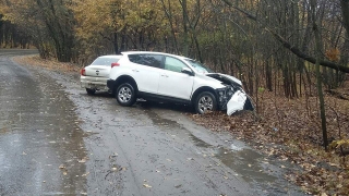 Два человека пострадали в очередной аварии на Кумысной поляне