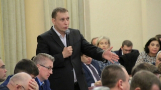Дольщики просят выделять им земельные участки в центре Саратова