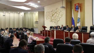Леонид Писной о доме на Бардина: "СПГЭС не принимает выполненные работы"