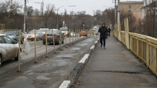 Трофимовский мост закрывается в понедельник в полдень