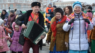"Покровские гуляния" в Энгельсе собрали 20 тысяч жителей