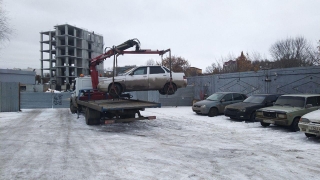 За полмесяца в Саратове эвакуирован только 41 автомобиль