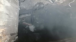 Житель Энгельса провалился в коллектор и погиб