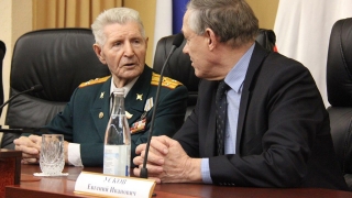 "Город трудовой доблести". В гордуму поступило 800 обращений в поддержку Саратова