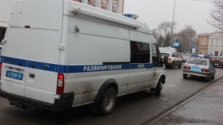 Мэрию и гордуму эвакуировали из-за подозрительной машины с иностранными номерами