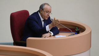 Губернатор передал искусство Сергею Наумову, а цифровизацию - Василию Разделкину