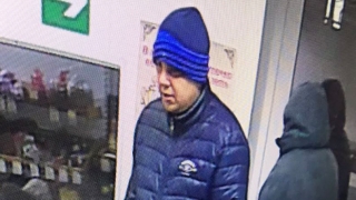 Саратовские полицейские просят помочь найти подозреваемого