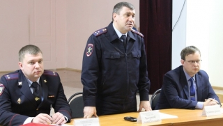Жители Зонального поселка просят больше постов ППС