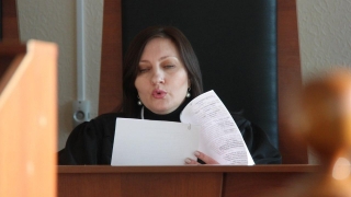 На процессе по делу Аникеева повторно допросят жену заммэра Саратова