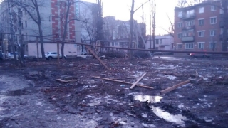 Жители Энгельса о провисшей газовой трубе: "Рядом музыкальная школа и детская поликлиника!"