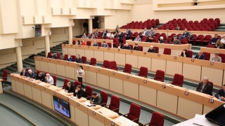 Депутат заявил о попытках мэрии Саратова уничтожить строительную отрасль