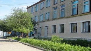 В ИК-10 на Сокурском тракте продолжают искать директора школы