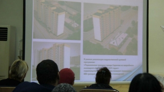 Глава минстроя - жителям блуждающих аварийных домов: "Расселим в срок"