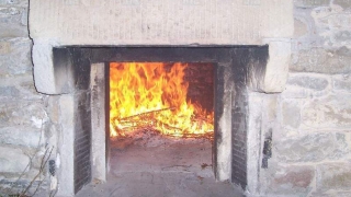 Пожилой саратовец погиб на пожаре из-за неисправной печи