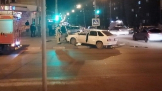 В столкновении двух "четырнадцатых" пострадала 14-летняя пассажирка