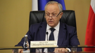 Валерий Радаев: "Важно, чтобы жители области стали соавторами Конституции"