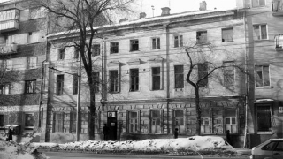 Михаил Исаев распорядился отселить и реконструировать дом в центре Саратова