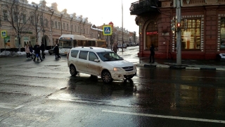 Водитель "Ларгуса" сбил пожилого пешехода на Московской