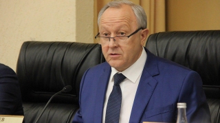 Губернатор попросил у Антона Силуанова 8 млрд рублей на зарплаты бюджетникам