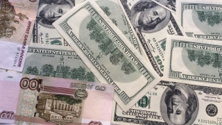 Центробанк: официальные курсы валют будут действовать до 6 апреля