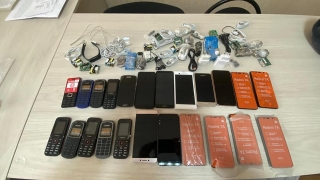 В саратовскую колонию пыталась проехать "Газель" с мобильниками