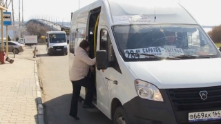 Коронавирус. В Саратове большие автобусы заменили маршрутками
