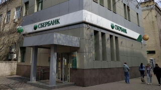 Сбербанк опубликовал режим работы своих отделений в апреле