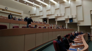 Облдума одобрила льготы по налогам для перевозчиков, гостиниц и общепита