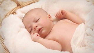 С начала года в Саратовской области родились почти 4500 детей