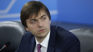 ВПР у российских школьников перенесли на осень