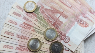 Безработные россияне три месяца будут получать максимальные пособия